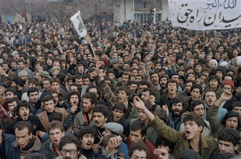 Les 40 ans de la révolution en Iran les mois qui ont fait basculer le