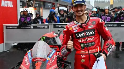 Hasil Motogp Valencia Bagnaia Pertahankan Gelar Juara Dunia