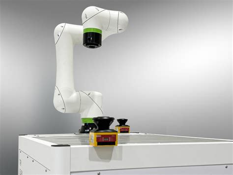 SE2L Safety Laser Scanner FANUC CRX Collaborative Robots