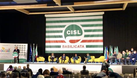 XIII CONGRESSO CISL ESSERCI PER CAMBIARE