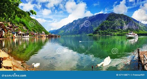 Mooi Meer In Hallstatt Oostenrijk Stock Afbeelding Image Of Erfenis