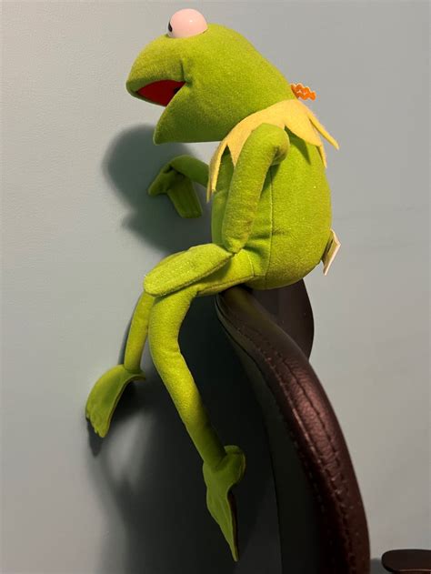 Nanco Posable Kermit The Frog Plush Disleelandia