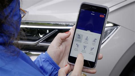 Car And Smartphone Merge Into One Touareg Now Parks By Remote C Paul