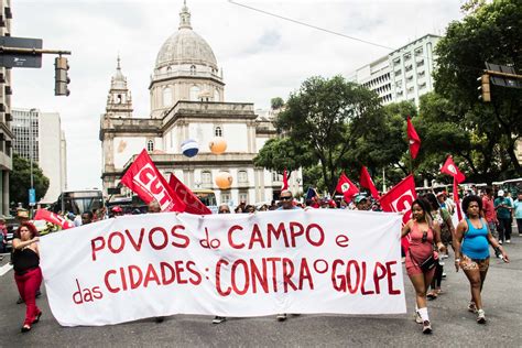 Movimentos do campo realizam manifestação no Incra do RJ MST