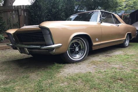 Buick Riviera Barn Finds