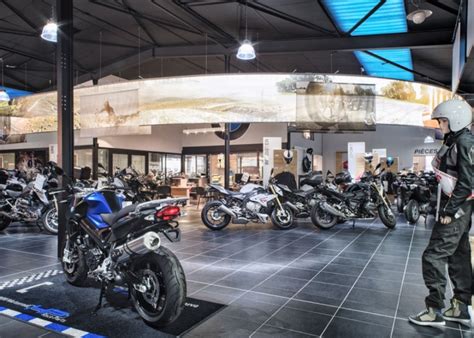 Honda And Bmw Bike Showroom By Carl Tran Toulon France