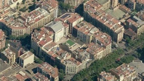 Primer Edificio Rehabilitado En La Illa Eficient De Barcelona Una