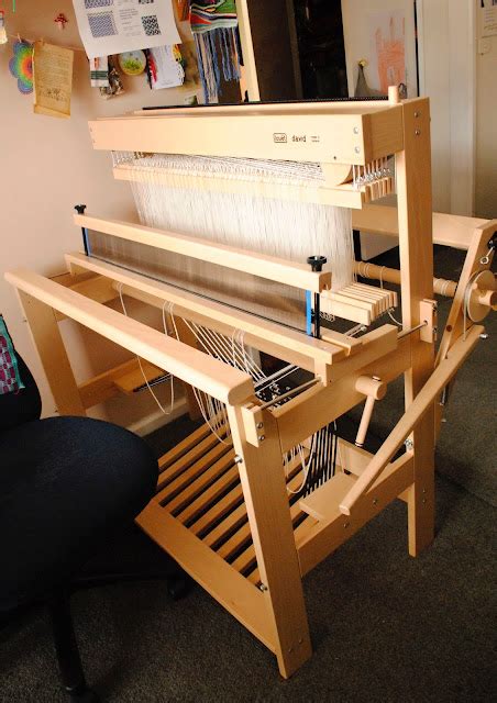 Kelly Casanova Tapestry Style Weaving On The Rigid Heddle Loom