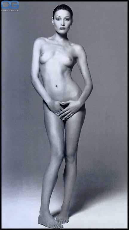 Carla Bruni Nude Pictures Onlyfans Leaks Playboy Photos Sex Scene Uncensored