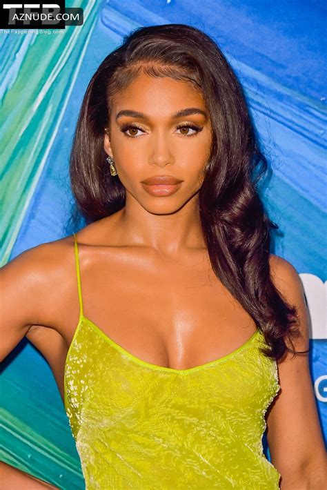 Lori Harvey Sexy Poses Showing Off Her Hot Cleavage In A Gorgeous Lime