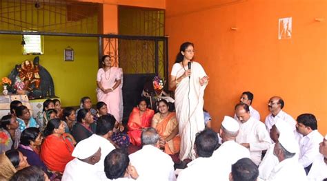 As Uddhav directs Sainiks to back Supriya Sule in Baramati for 2024 Lok ...