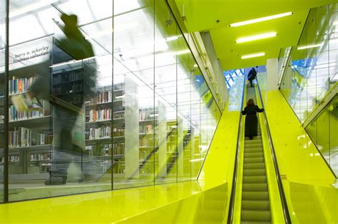 Biblioteca Central De Seattle Por Oma El Edifico Nuevo Más