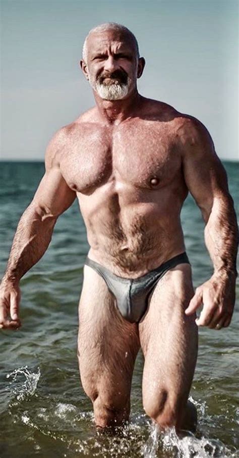 Hairy Men Bearded Men Guys In Speedos Great Beards Muscle Bear