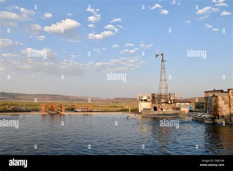 Crystal Crane Hot Springs Hi Res Stock Photography And Images Alamy