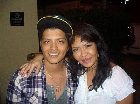 Peter Hernandez | Bruno Mars Family And Personal Life