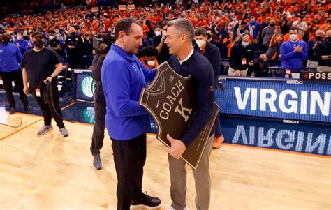 Duke Basketball Coach K Honored By Virginia Tony Bennett Durham Herald Sun