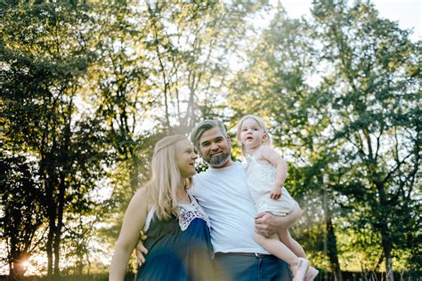 Babybauchfotos mit Anna & Sebastian – Vorfreude auf das Geschwisterchen ...
