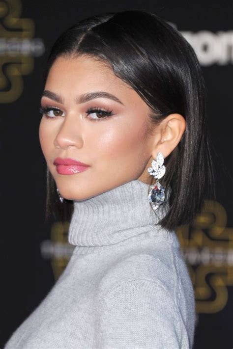 12 Achievable Party Beauty Looks To Try Zendaya Hair Zendaya Makeup