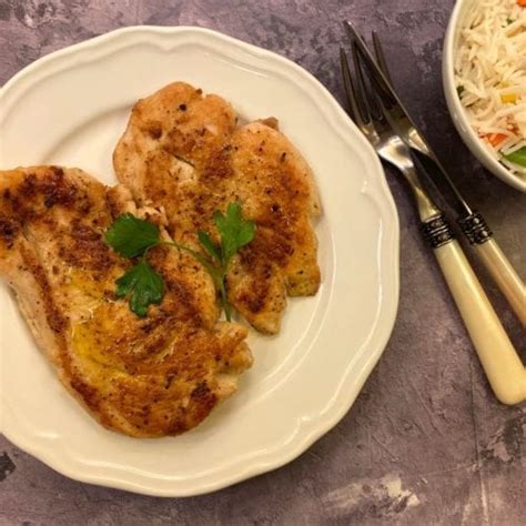 Easy Pan Seared Chicken Breast The Kitchen Community