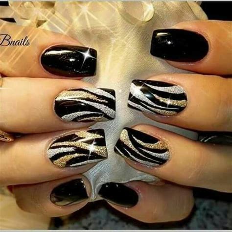 40 Black Nail Designs To Try This Year Ray Amaari In 2023 Nail