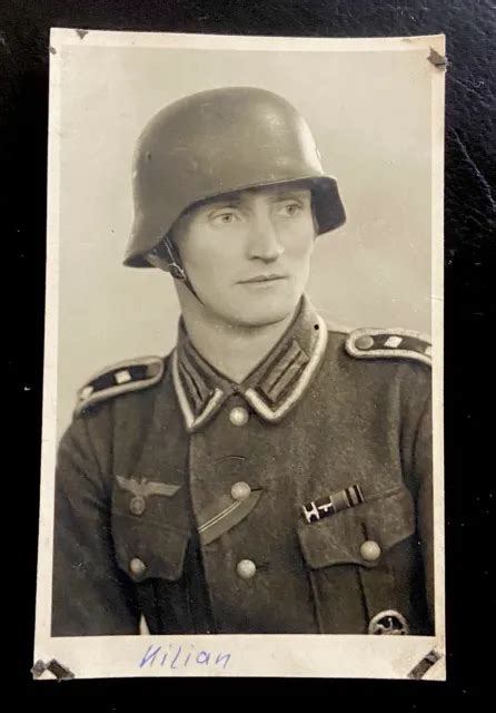 Tolle Portrait Foto Postkarte Wk Soldat Mit Stahlhelm Eur