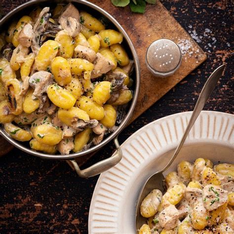 Gnocchi s kuřecím masem a žampiony recept rychle chutně a jednoduše