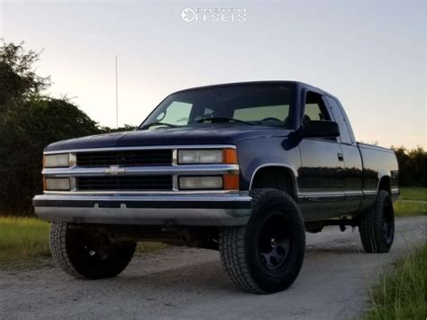 1998 Chevrolet K1500 With 17x9 12 American Racing Baja And 28570r17 Cooper Discoverer Rtx And