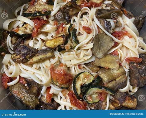 Pot Of Pasta With Eggplant Zucchini And Sun Dried Tomatoes Stock Image Image Of Pasta Plate