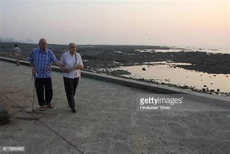 Carter Road Promenade Photos and Premium High Res Pictures - Getty Images