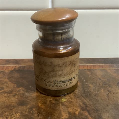 Chemists medicine Glass pot Bottle 19th century For Sale | Antiques.com
