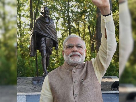 Pm Modi Greets People On Constitution Day