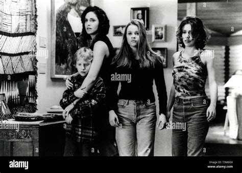 Amy Brenneman Reese Witherspoon And Alyssa Milano In The Movie Fear