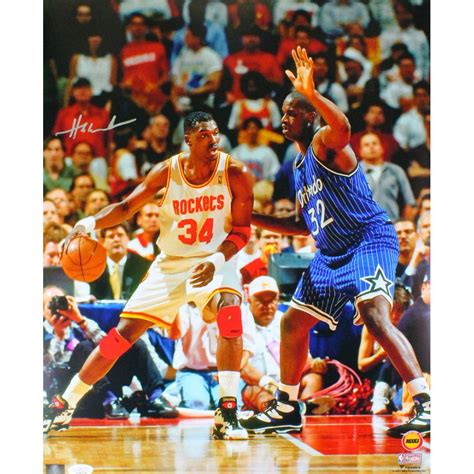 Hakeem Olajuwon Signed Rockets 16x20 Photo JSA Hologram Pristine