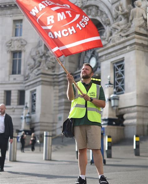 Keir Starmer Sacks Shadow Transport Minister Who Joined Picket Line Train Drivers Vote For