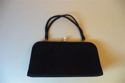 S Vintage Classic Black Wool Handbag Purse Pocketbook Clasp