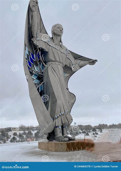 Dignity Statue, Chamberlain, South Dakota Editorial Stock Photo - Image