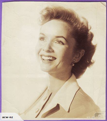 FILM STAR DEBBIE REYNOLDS PHOTO – John Bertrand Collectables
