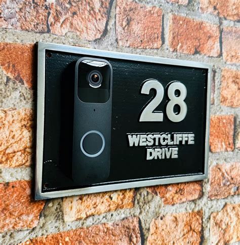 Cast House Sign With Doorbell Compatibility