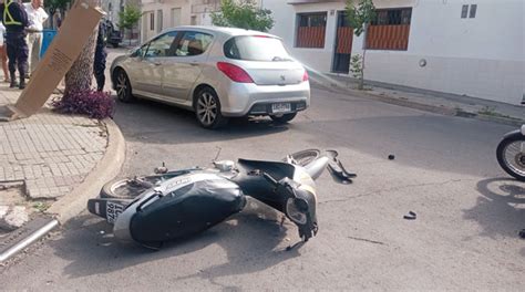 Choque Entre Auto Y Moto Diario El Tel Grafo