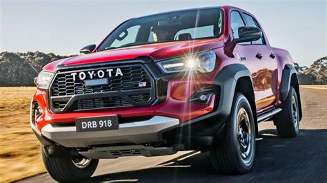 TOYOTA MOSTRA NOVA HILUX GR SPORT SOLUÇÃO QUE DIFICULTA CAPOTAMENTO