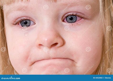 Petite Fille Triste Photo Stock Image Du Blonde Yeux