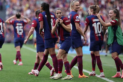 Aitana Bonmati wins second successive women's Ballon d'Or