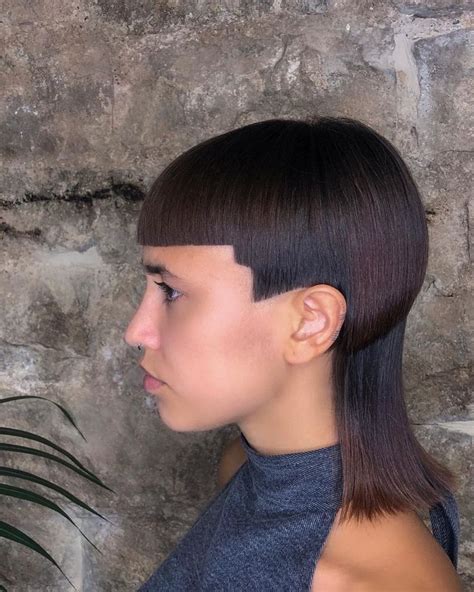 Female Mullet Must Try Looks In Short Hair Styles Funky