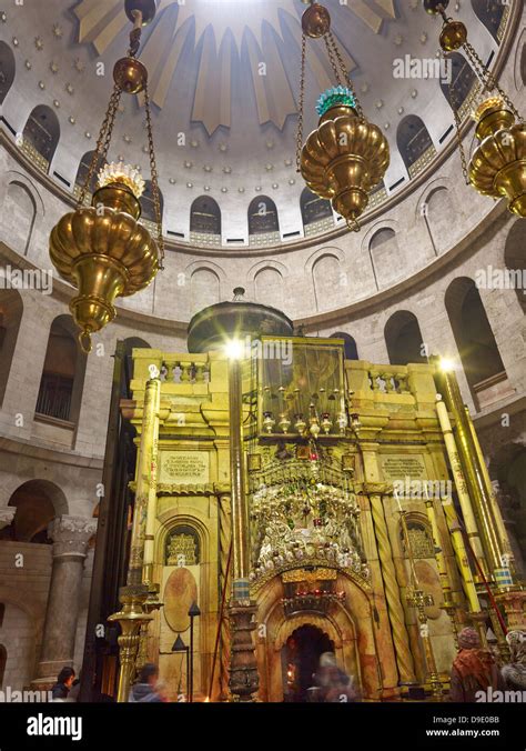 Kirche Des Heiligen Grabes Jerusalem Stockfotos Und Bilder Kaufen Alamy