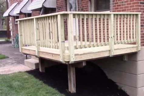 How To Resurface An Old Deck With New Decking ‣ Myfixituplife