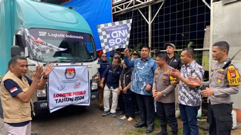 Ketua DPRD Maros Dampingi Bupati Lepas Distribusi Logistik Pemilu