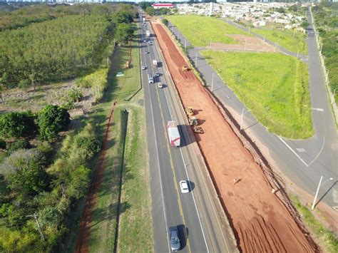 Espalhamento De Solo E Reforço De Camada Do Subleito Duplicação Da Br