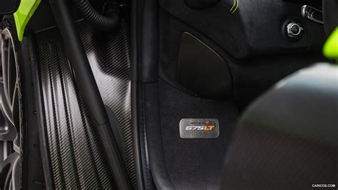 2016 McLaren 675LT - Interior Detail | Caricos