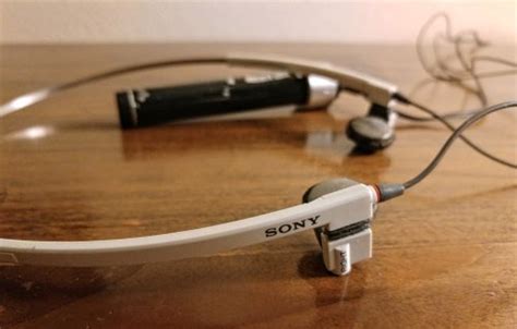 Help me identify these vintage Sony Walkman headphones! | Headphone Reviews and Discussion ...