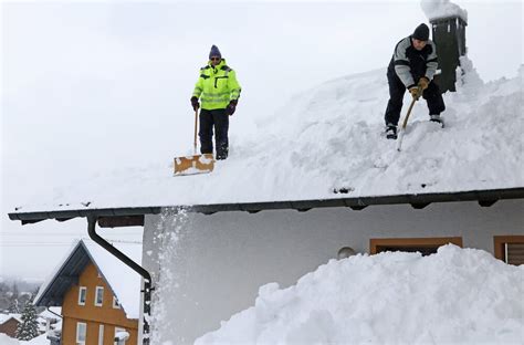 Winterizing Your Roof How To Prepare Your Roof For Winter Perfect